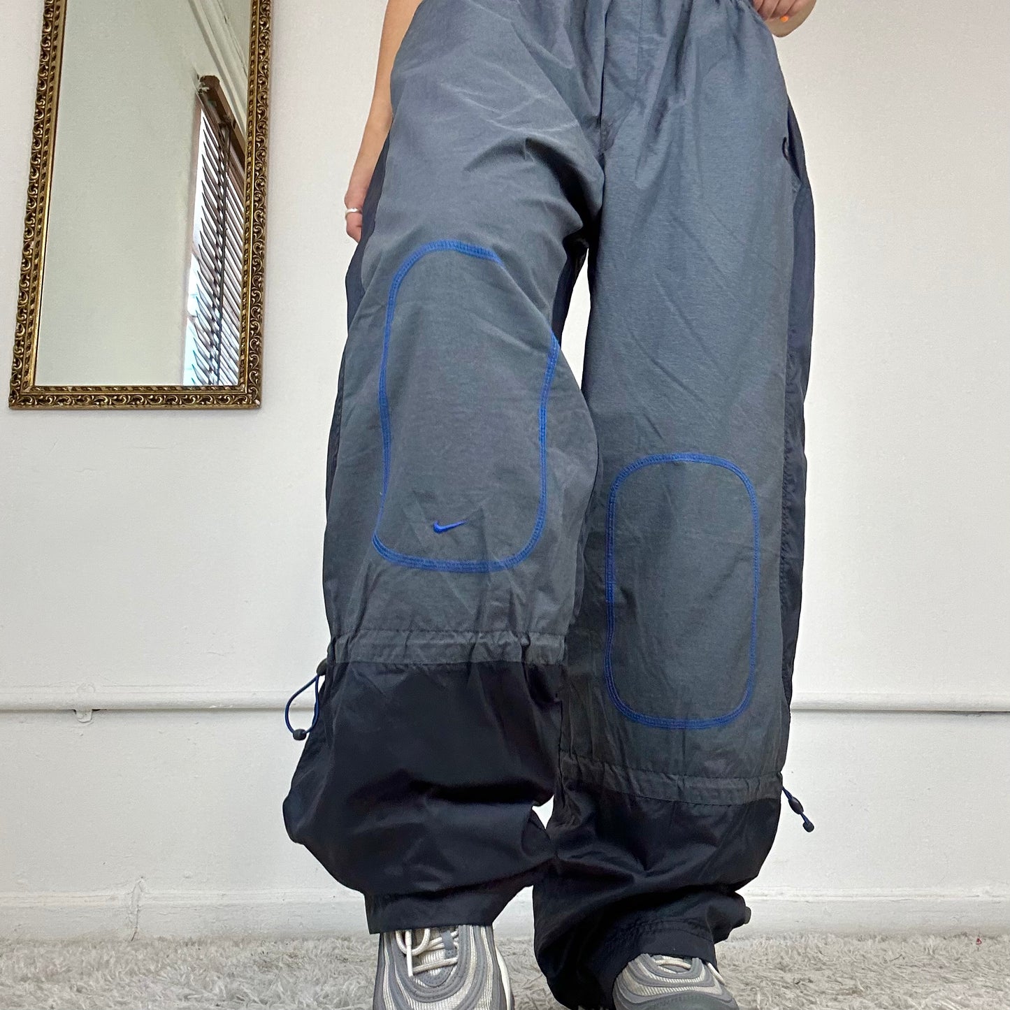 vintage nike cargo trousers