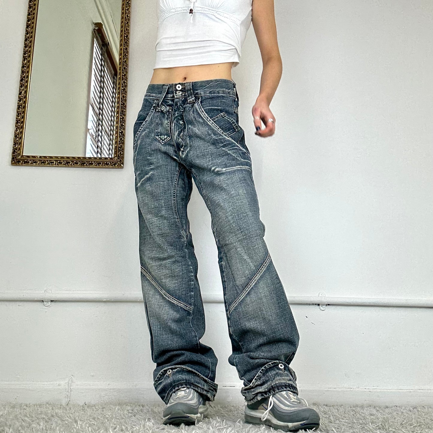 perfect 00's baggy jeans