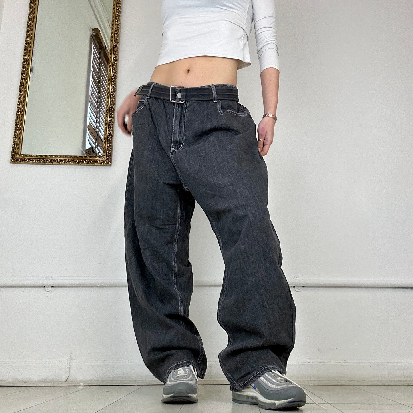 00’s wide leg baggy jeans