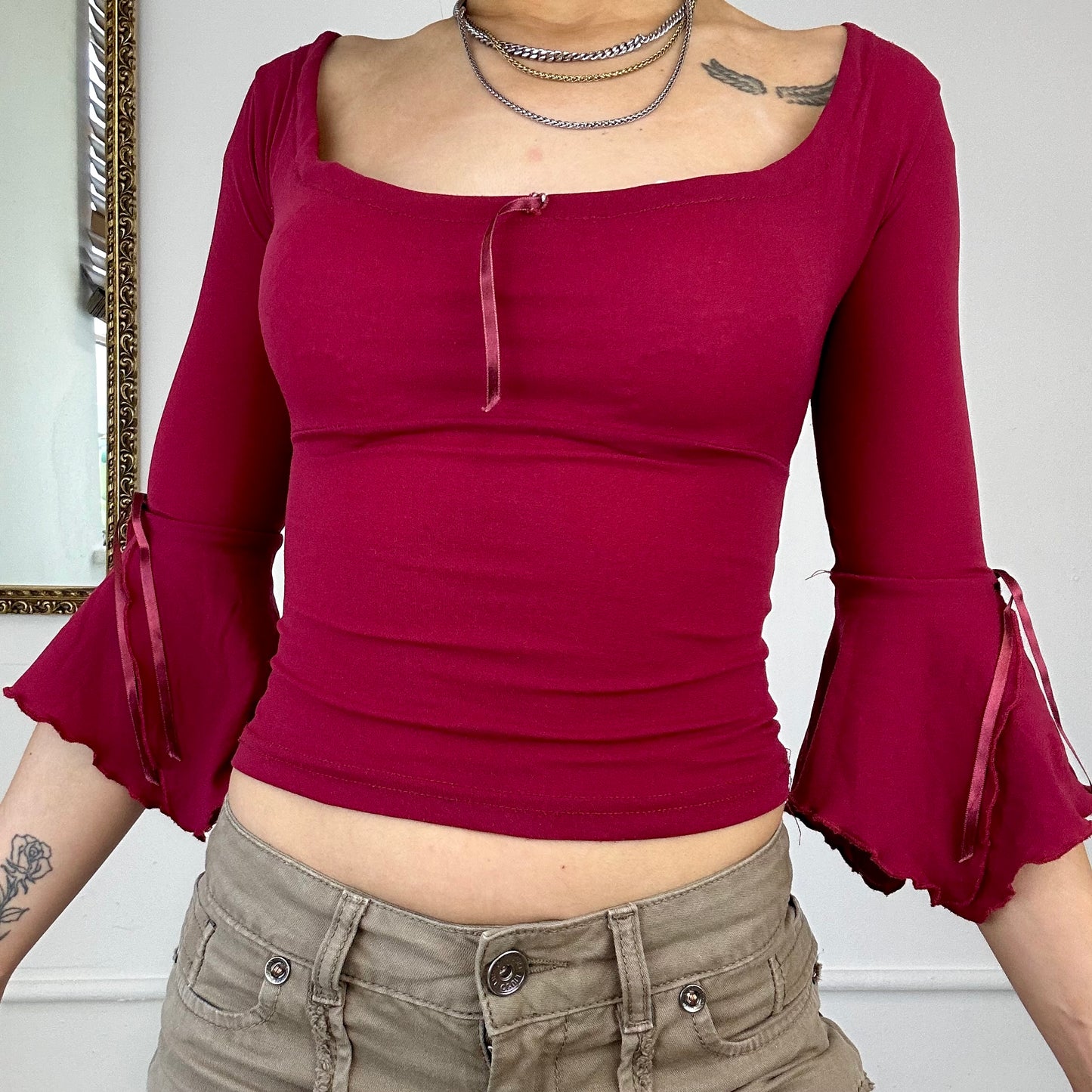 00's maroon flared long sleeve top