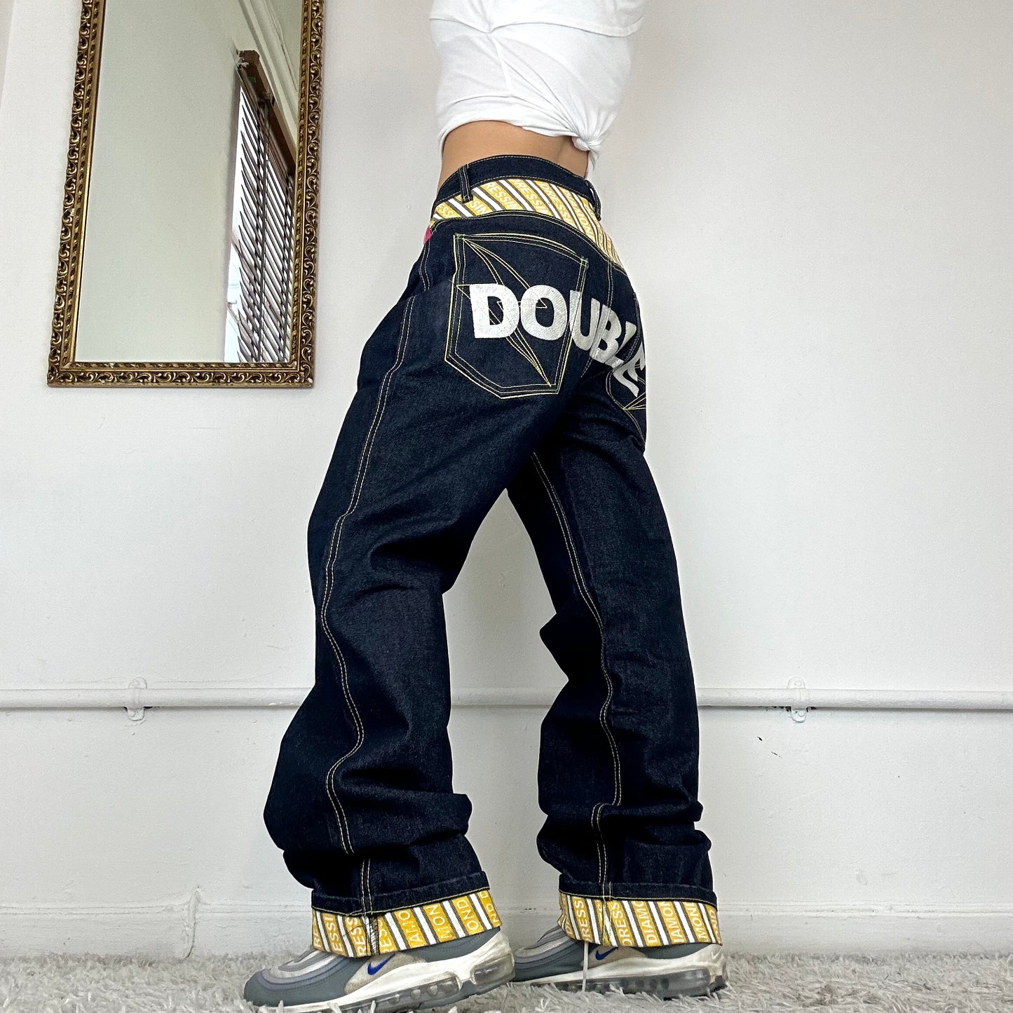 2000's baggy skate jeans