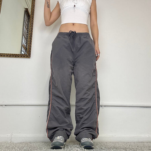 vintage reebok tracksuit bottoms