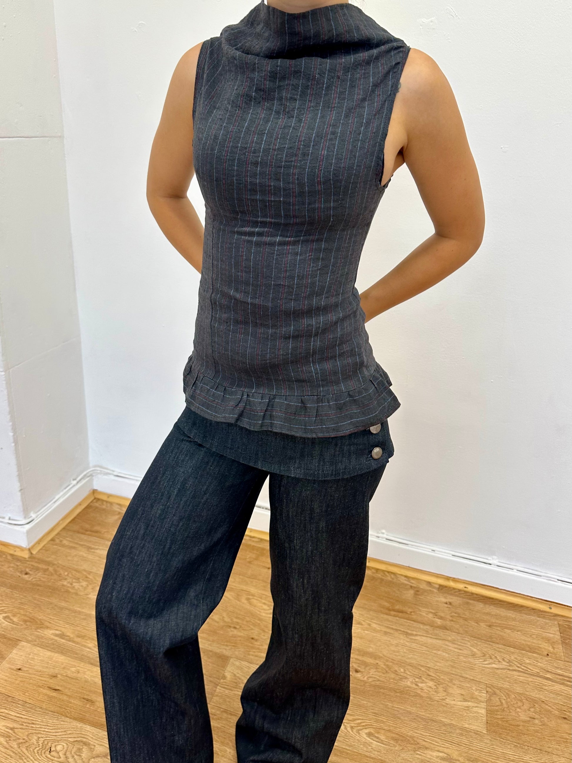 alex top - pinstripe linen