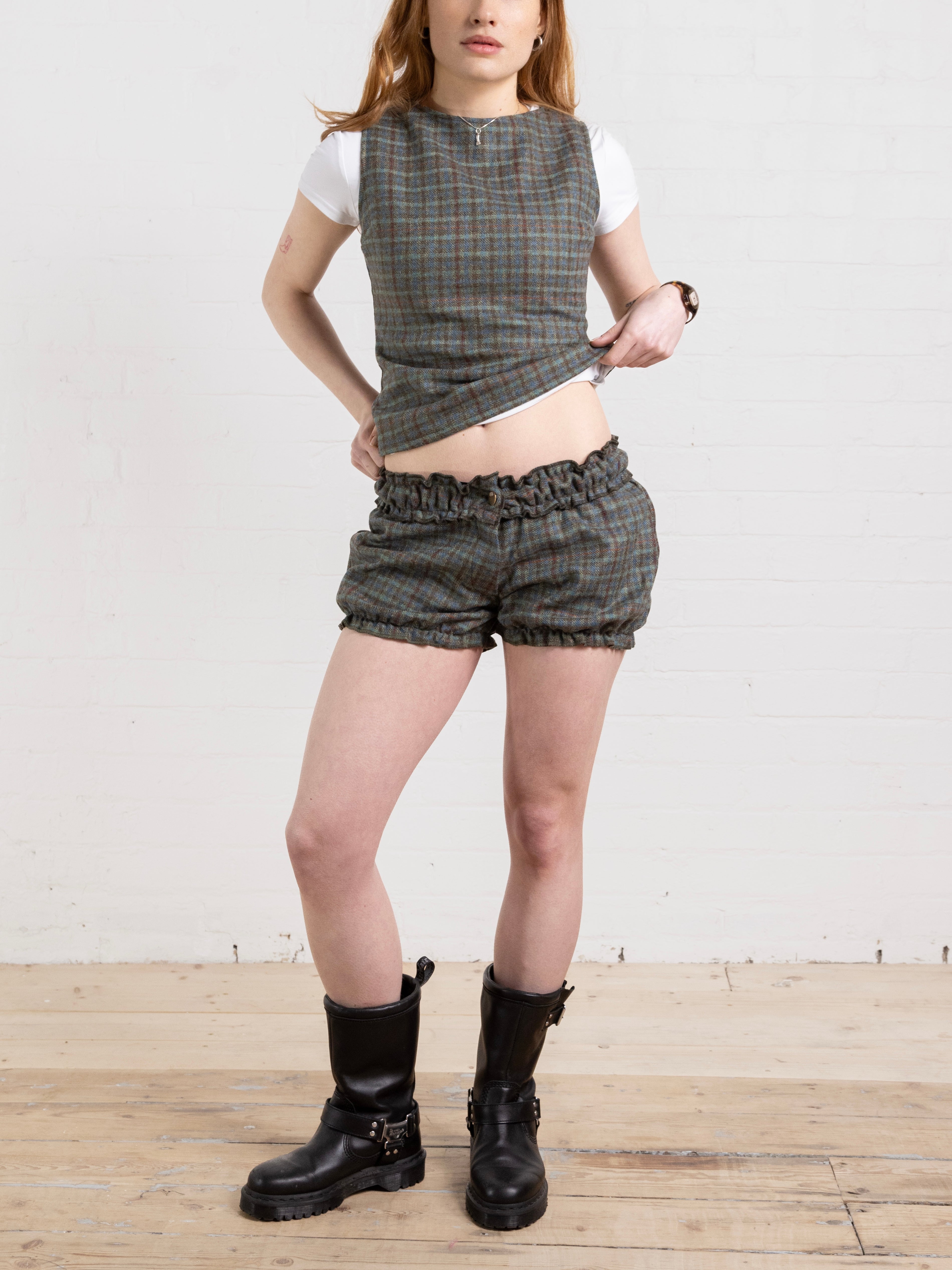 betsy bloomer - cedar wool