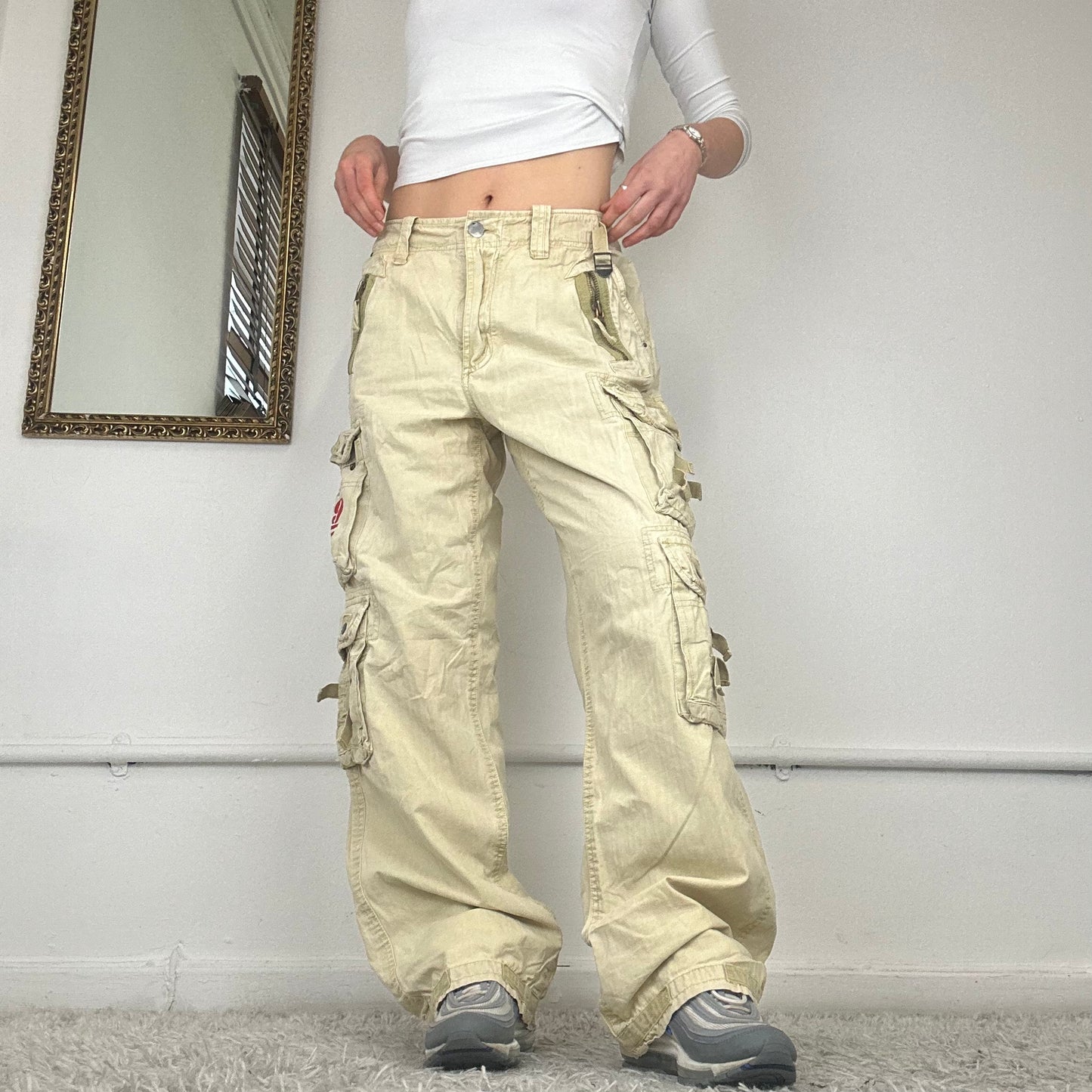 2000's baggy cargo trousers