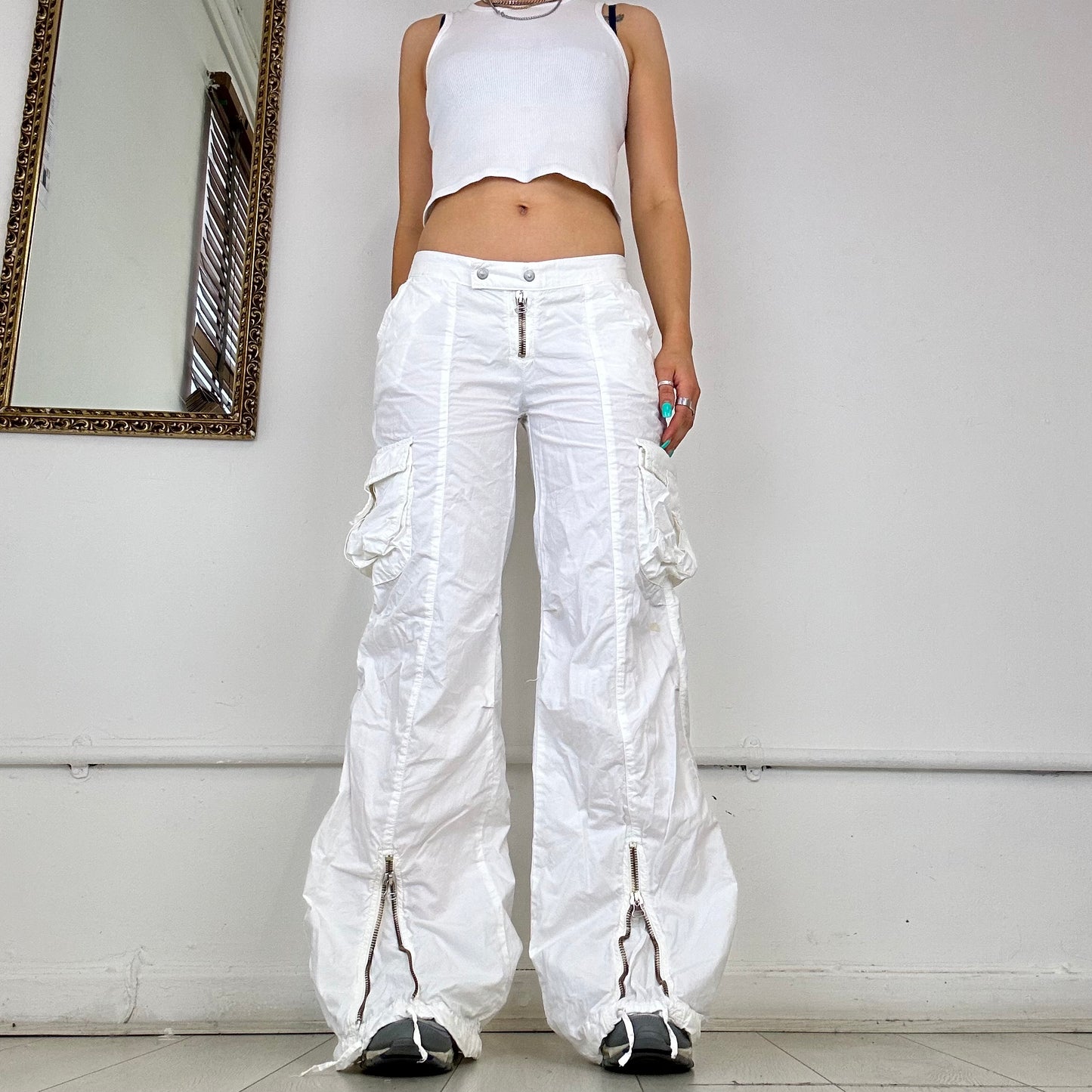 00’s white cargo trousers