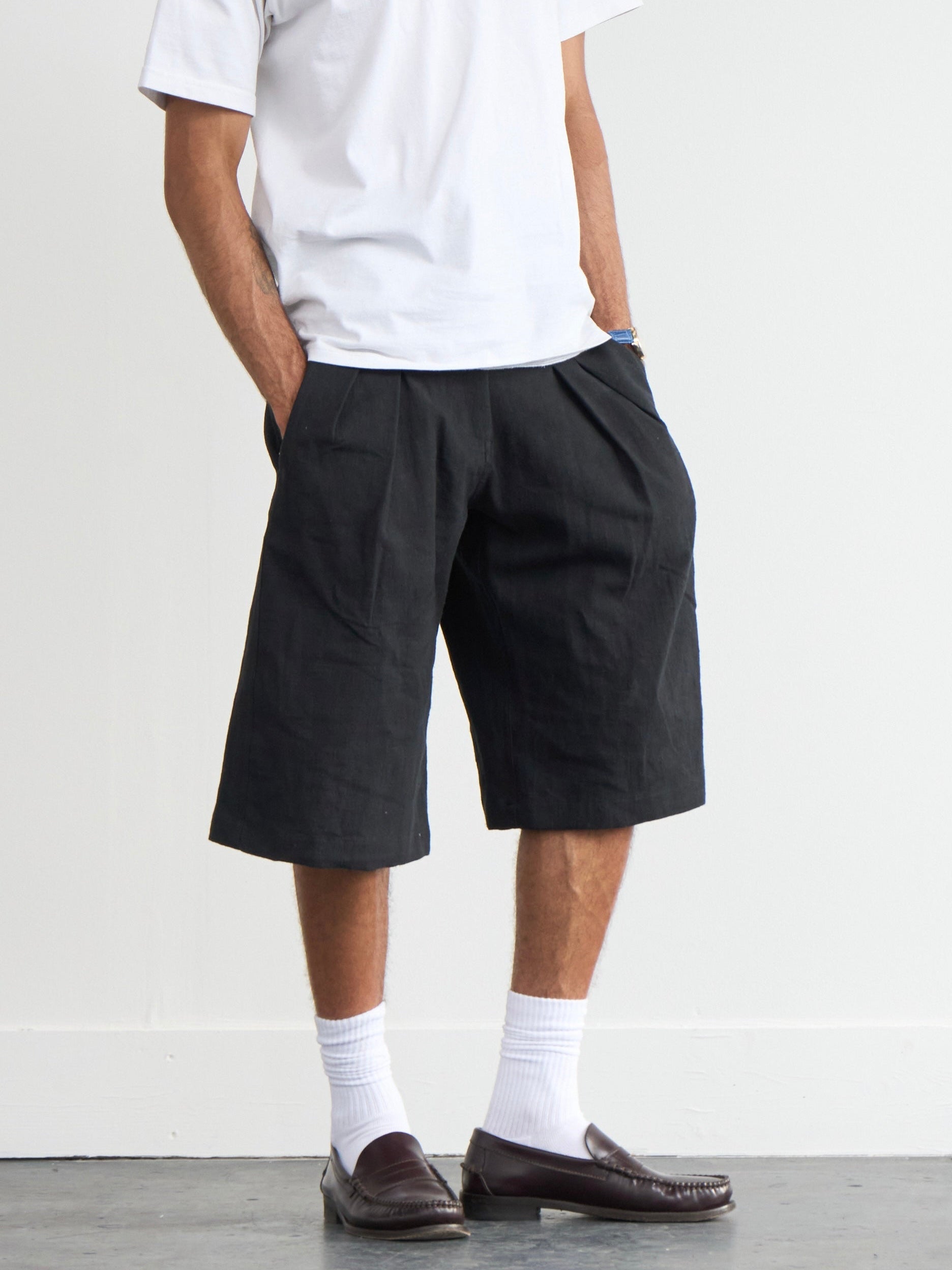 parker short - black linen