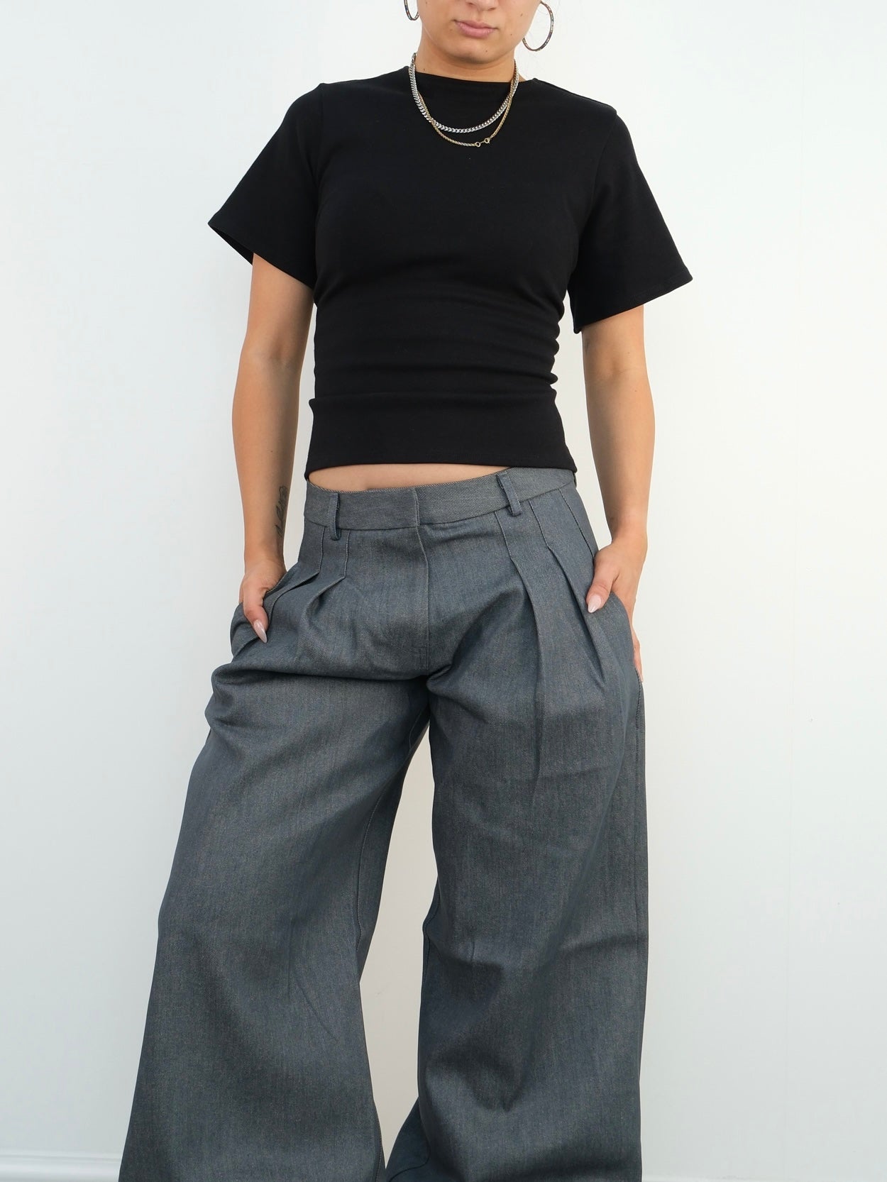 devon top - black