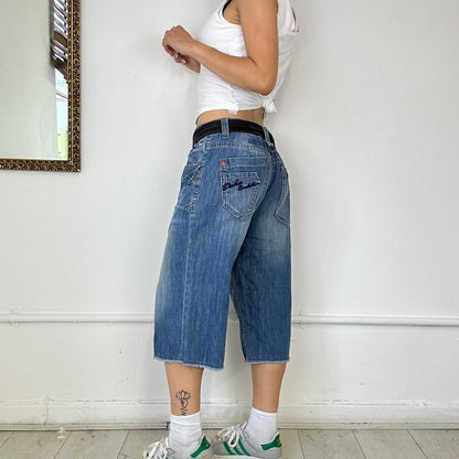 baggy mid wash long denim jorts