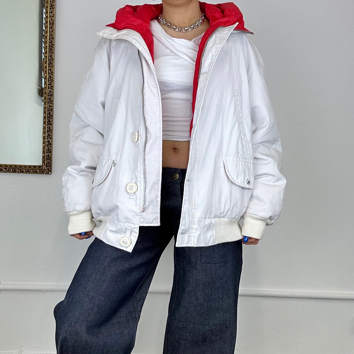 00's white puffer jacket