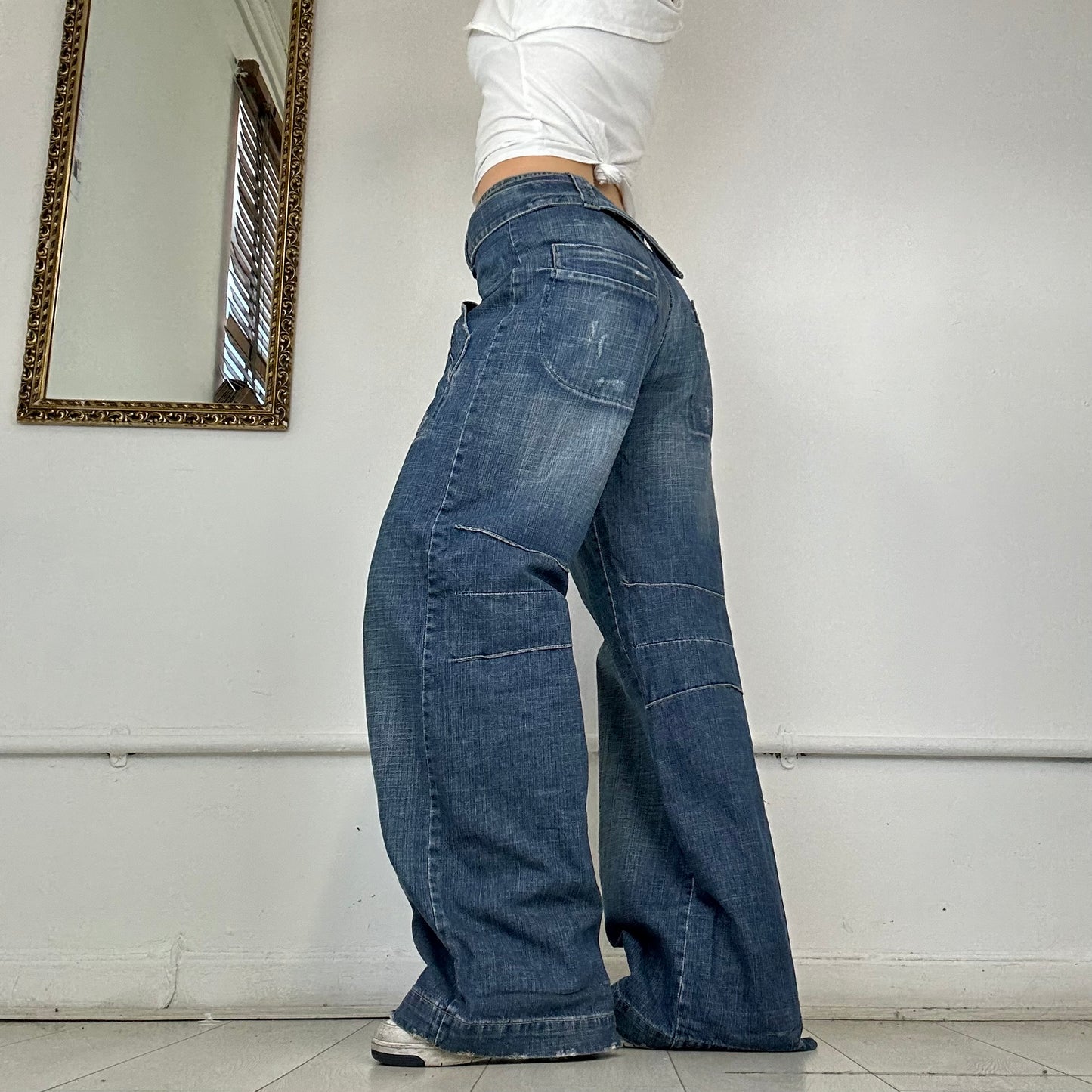 vintage wide leg belted jeans