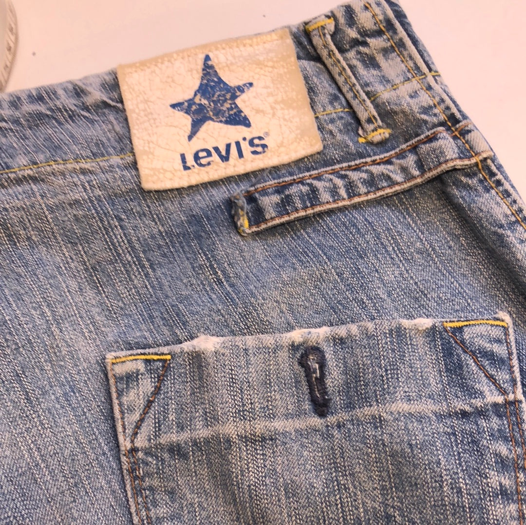 wide leg cargo jeans by levis