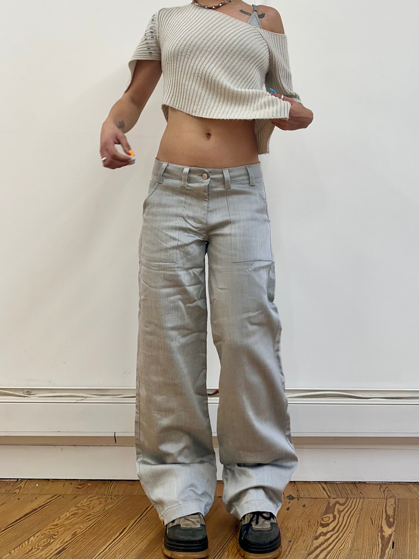 the slouch in shiny grey denim - size small - sample