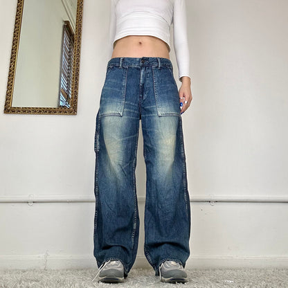 baggy 00s cargo jeans