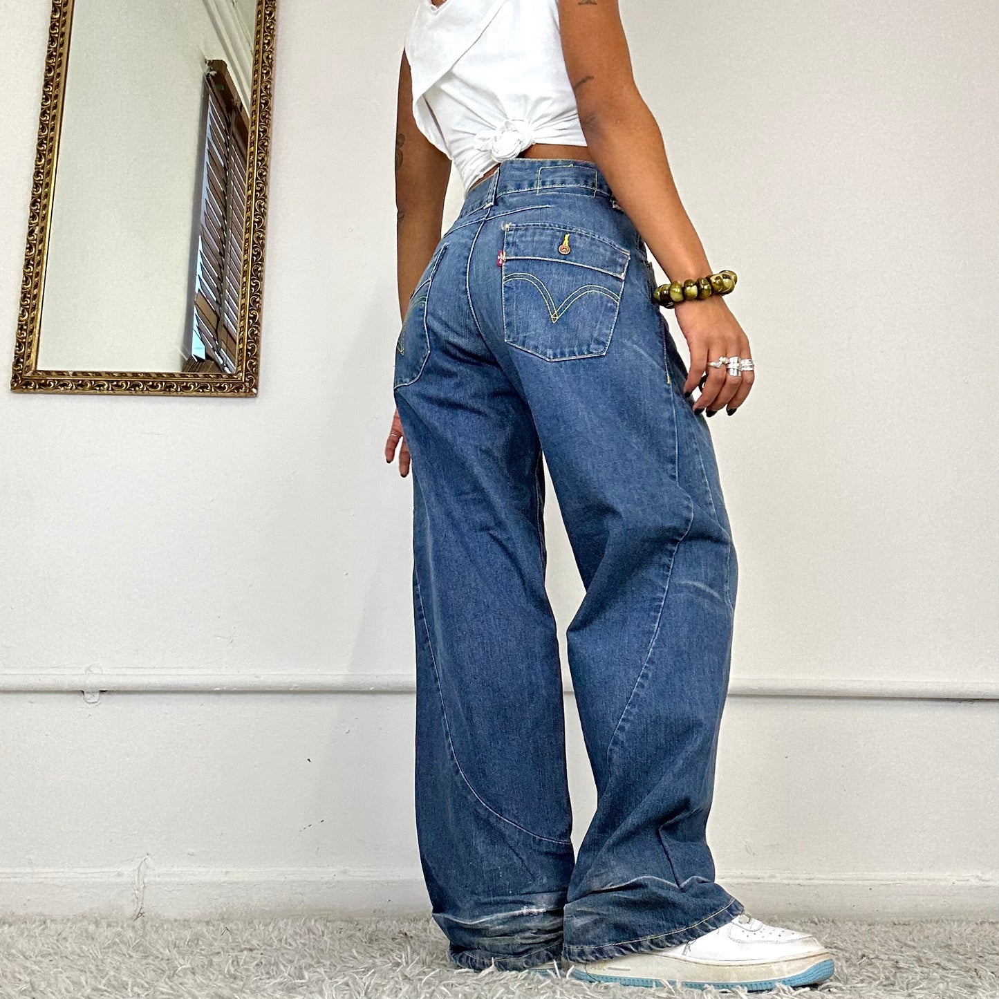 90s baggy wide leg levis jeans