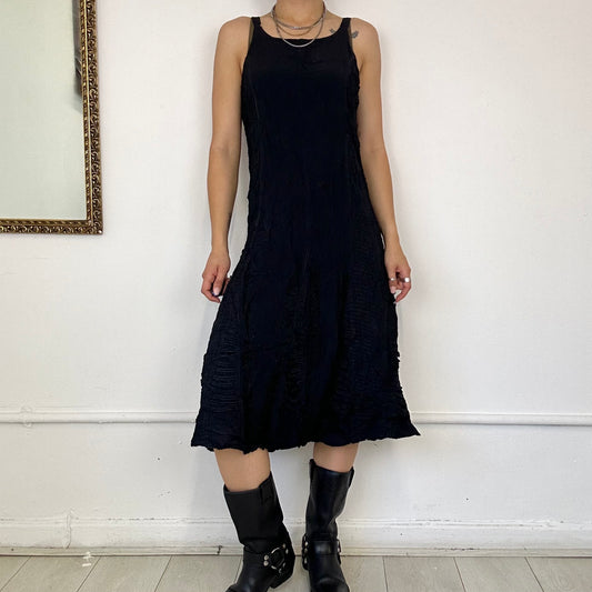 vintage black textured flowy midi dress