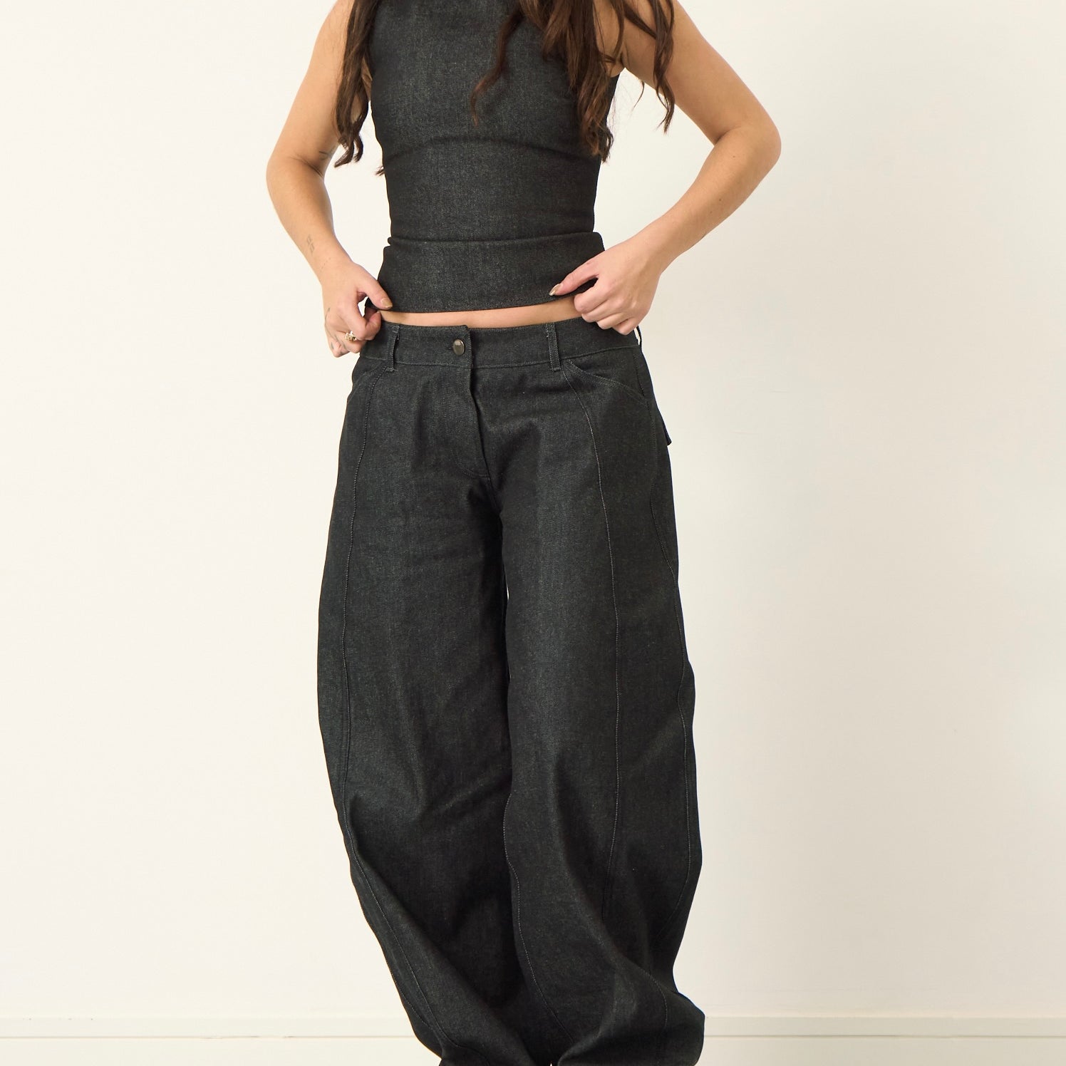 balloon jean - dark grey denim