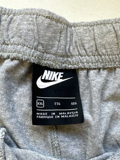 baggy grey nike shorts