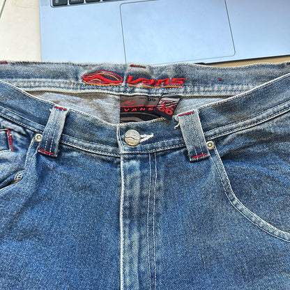 2000's baggy cargo jeans by vans