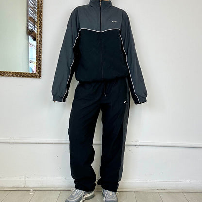 vintage nike full tracksuit