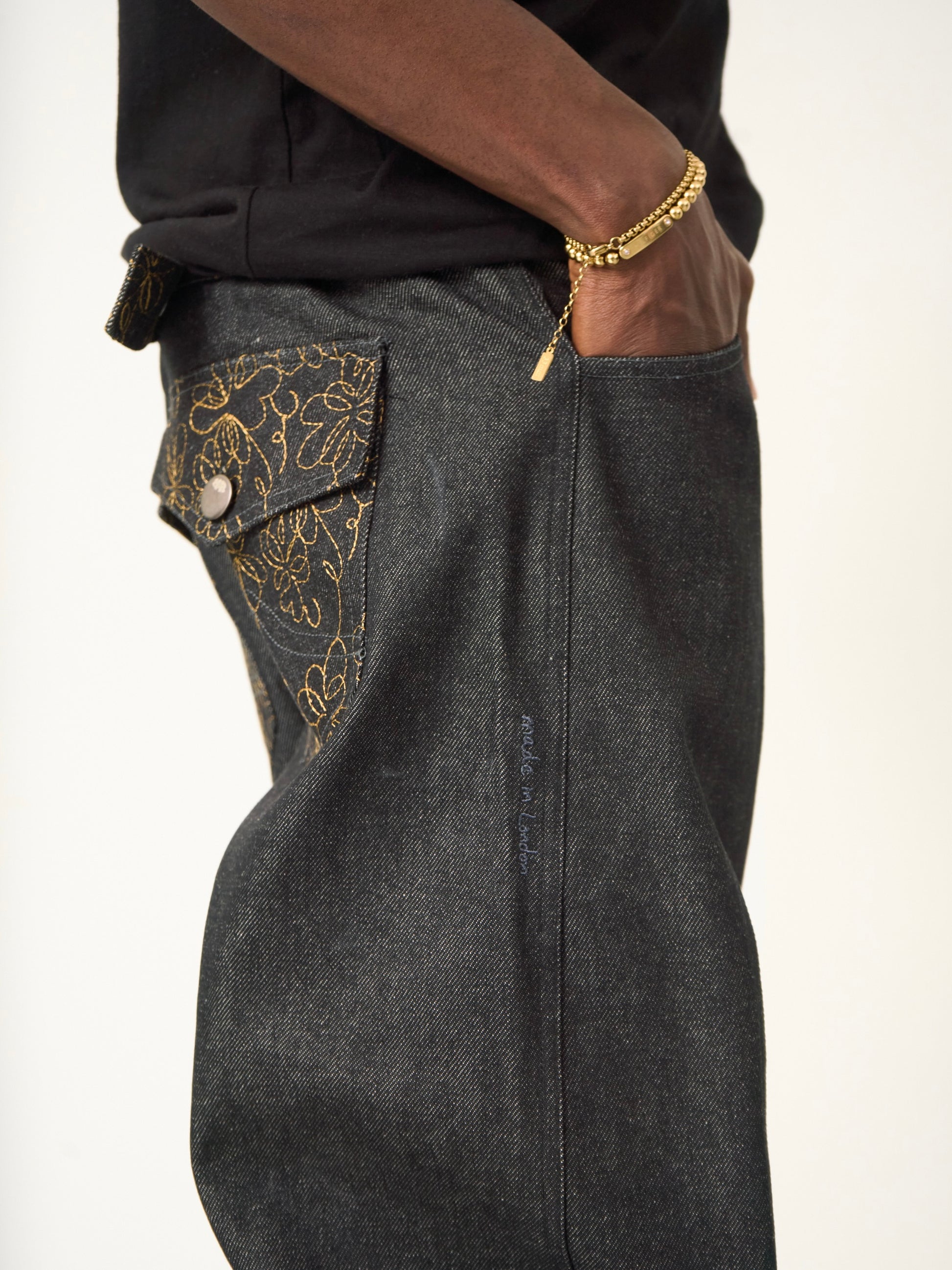 balloon jean - embroidered charcoal denim