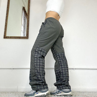 00's checkered cargo trousers