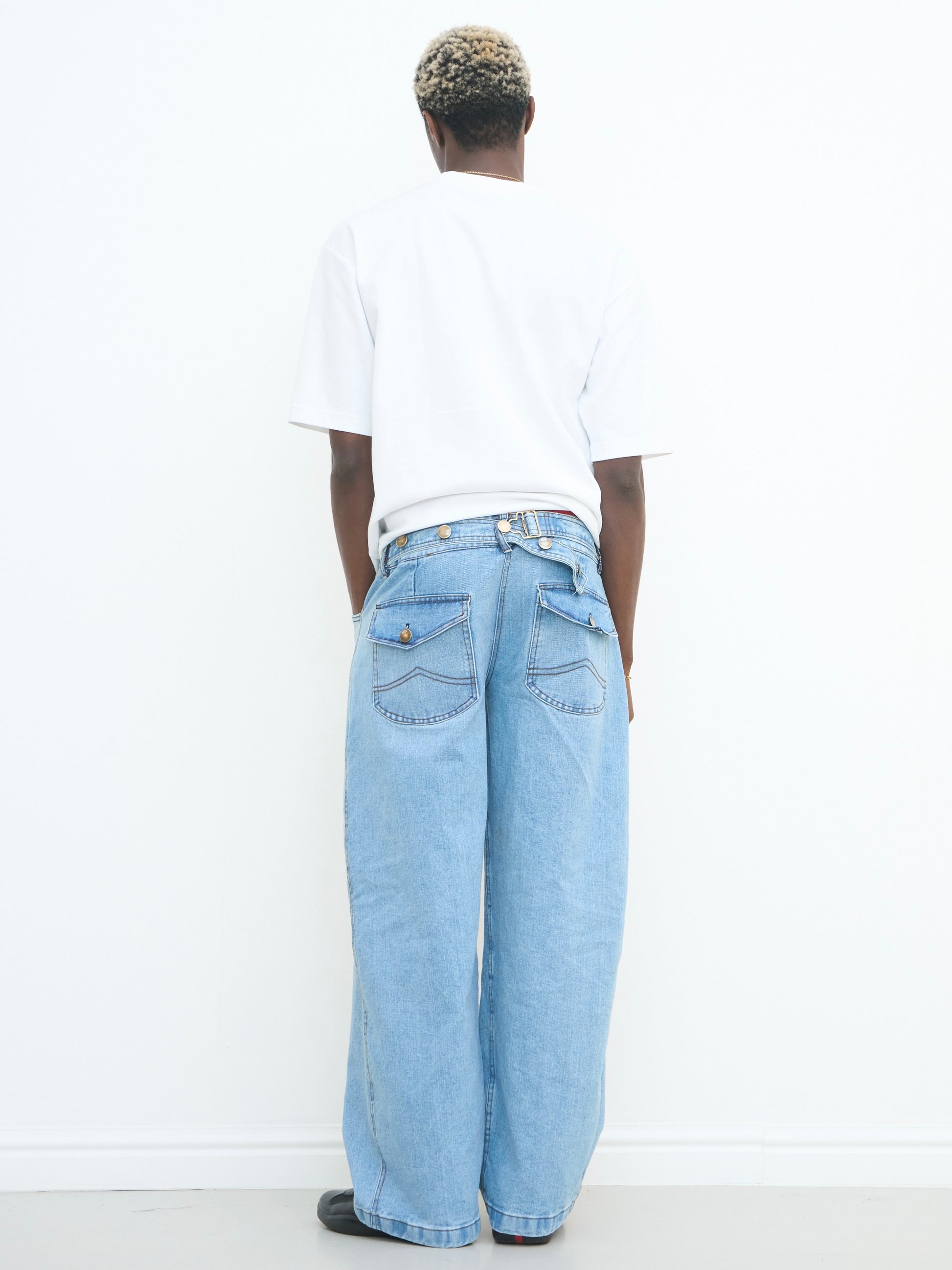 balloon jean - light washed denim