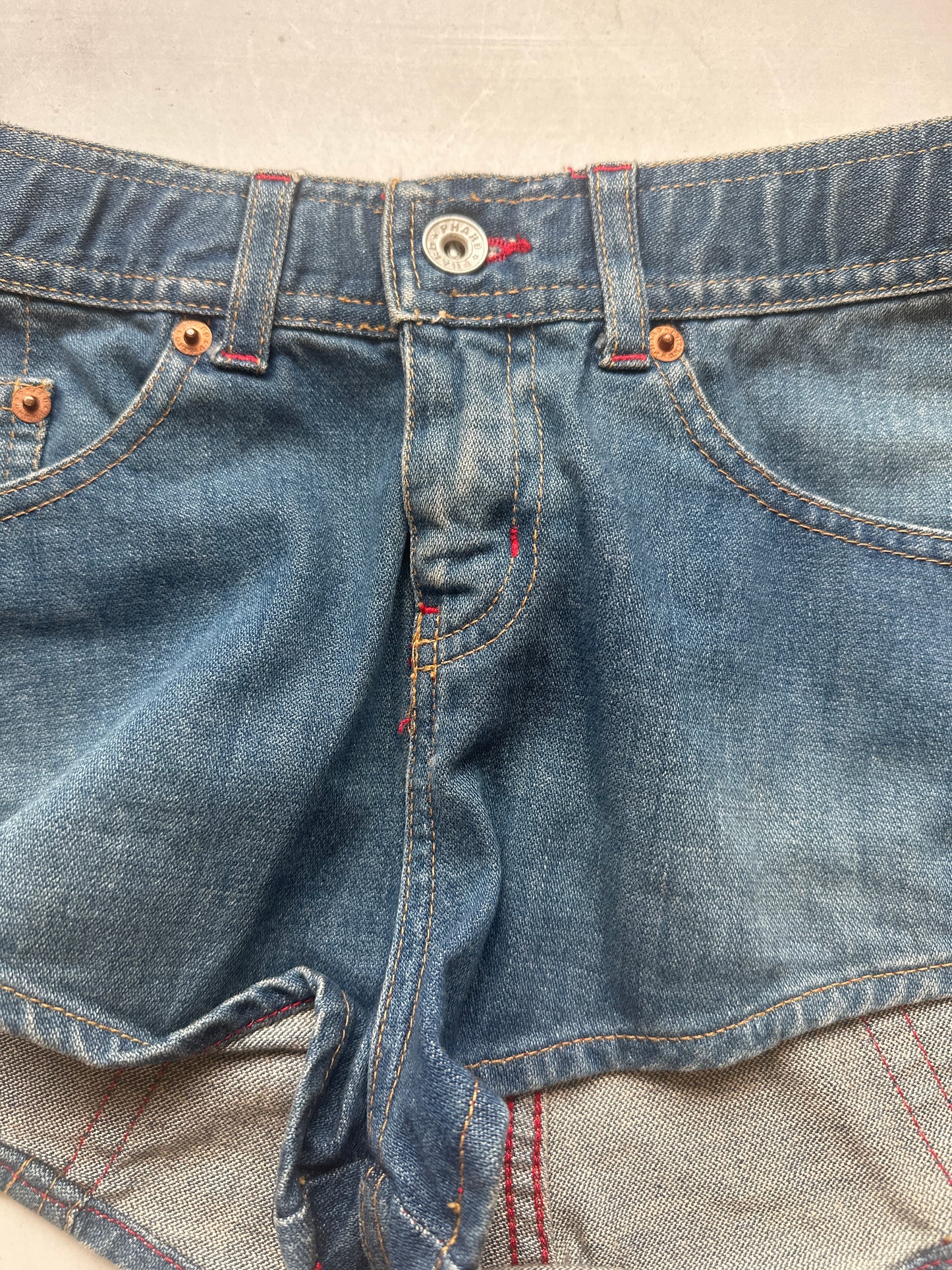 2000s phard denim booty shorts