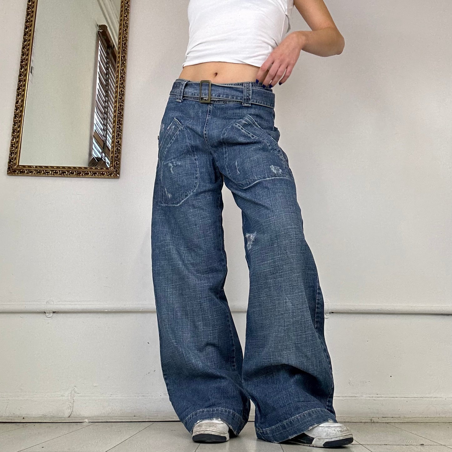 vintage wide leg belted jeans