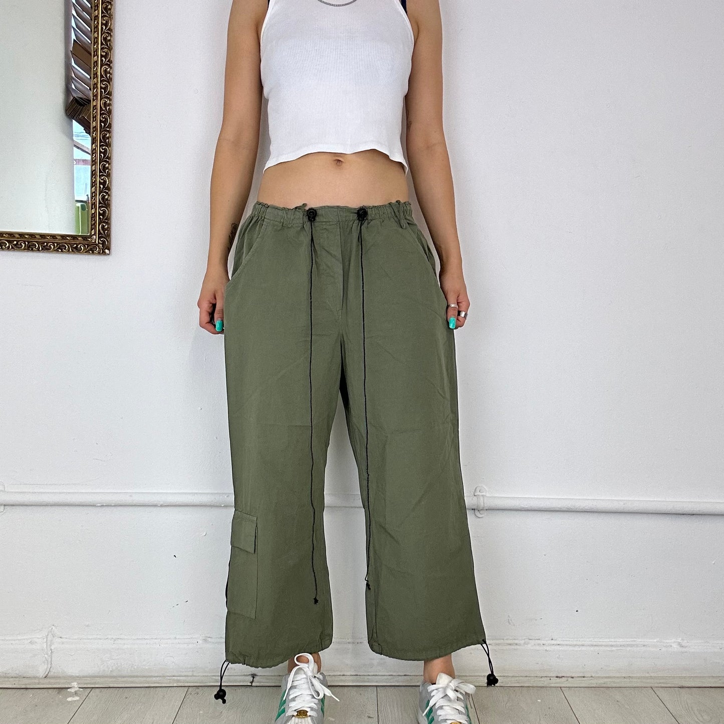 3/4 length cargo trousers