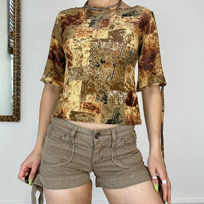 00's graphic print top