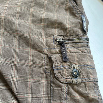 brown checkered cargo shorts