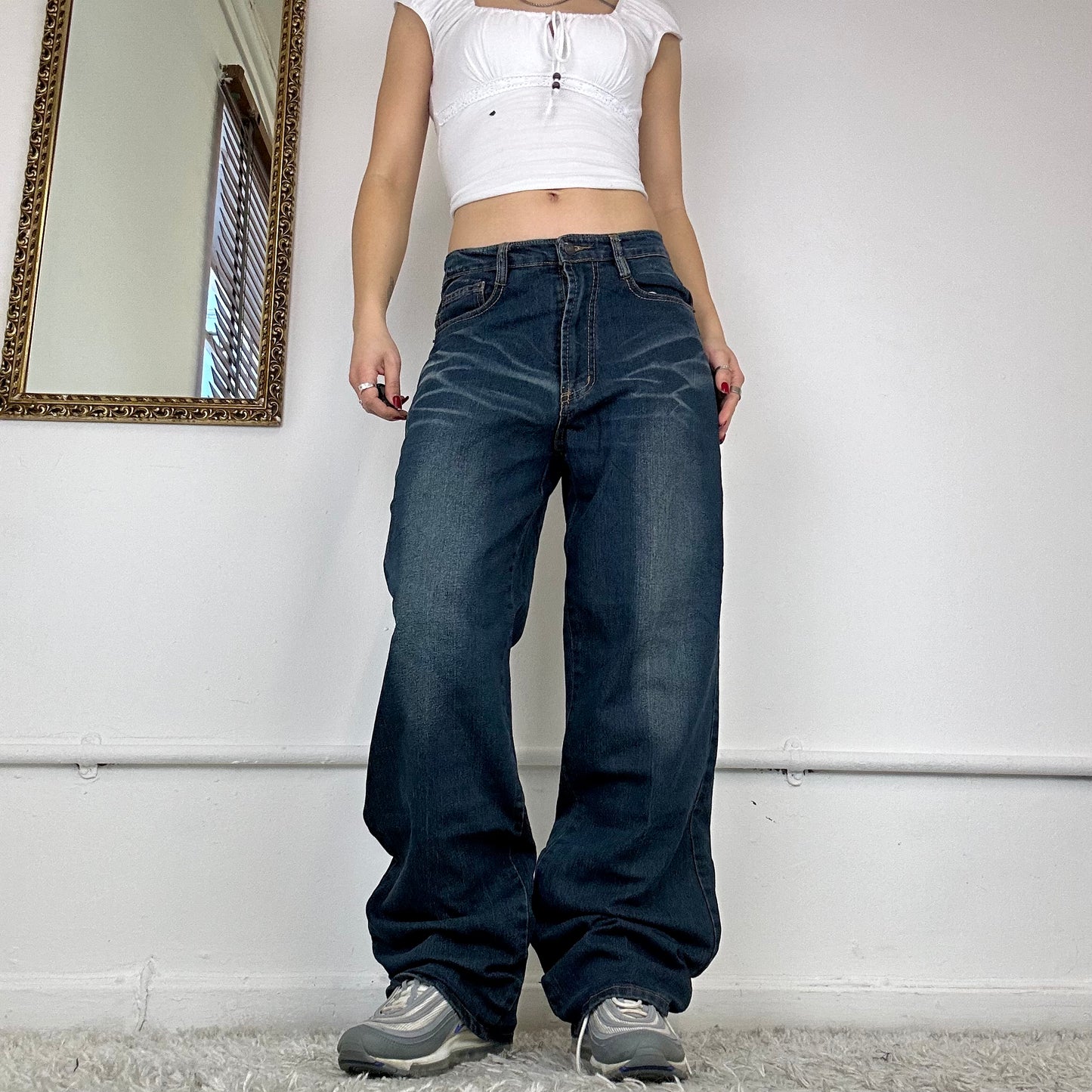 00's embroidered baggy jeans