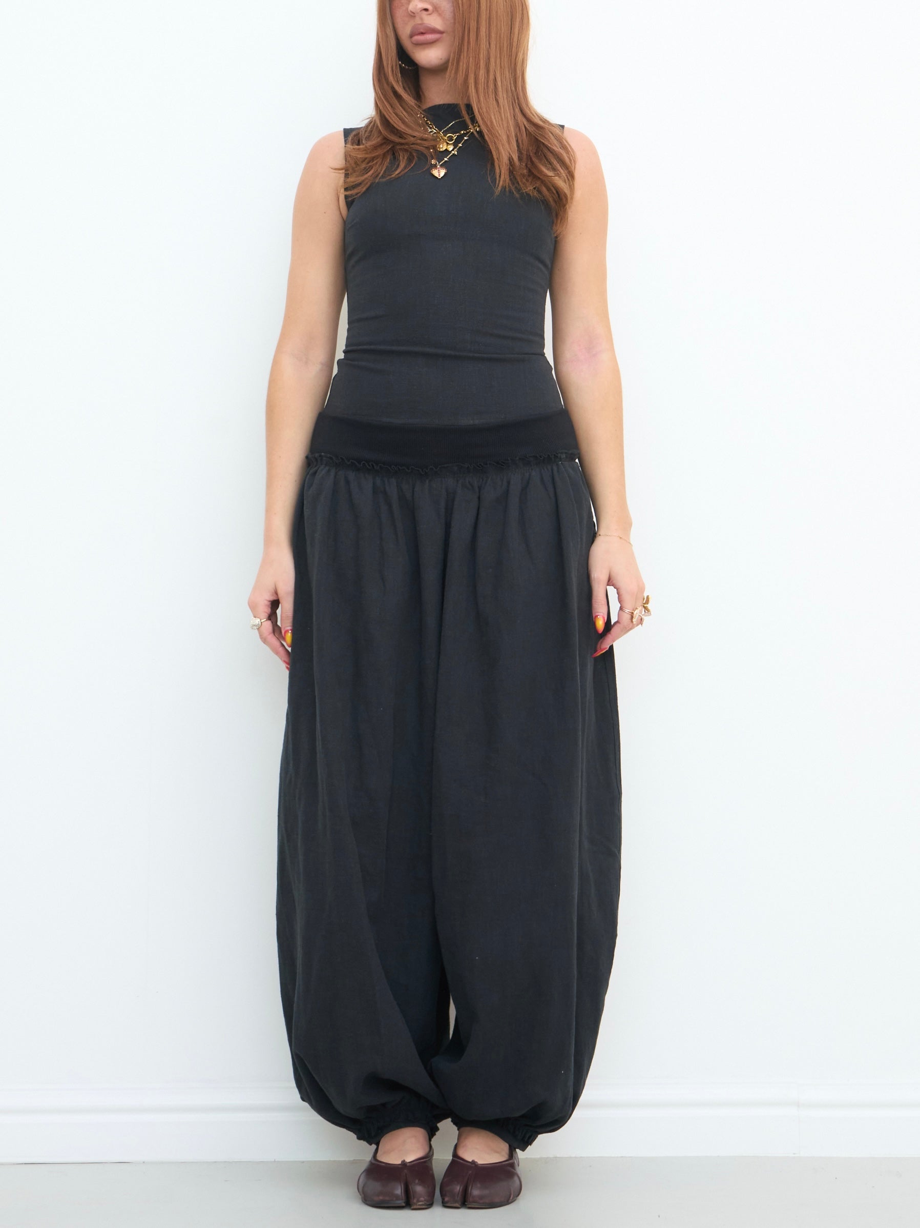 hayley pant - black linen