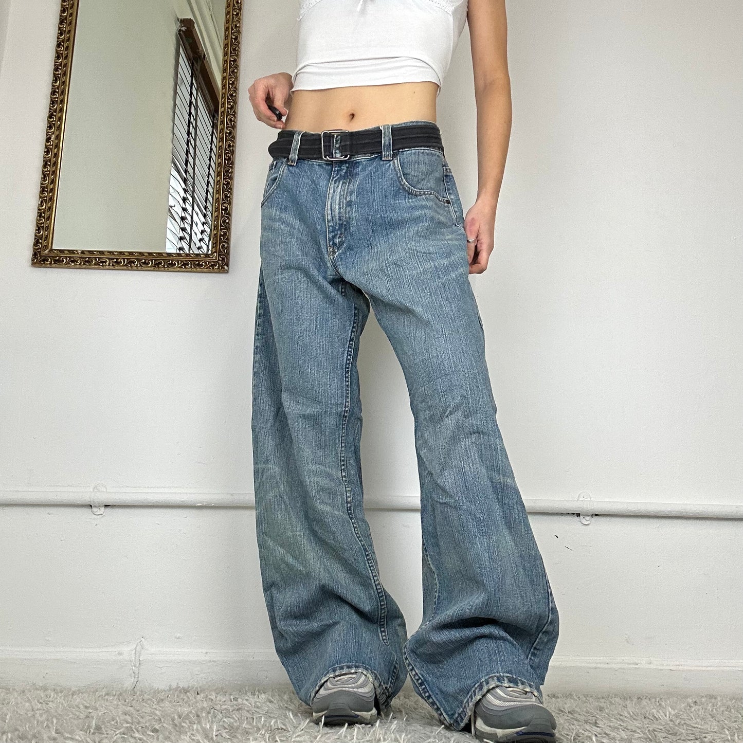 90's levi's wide leg jeans