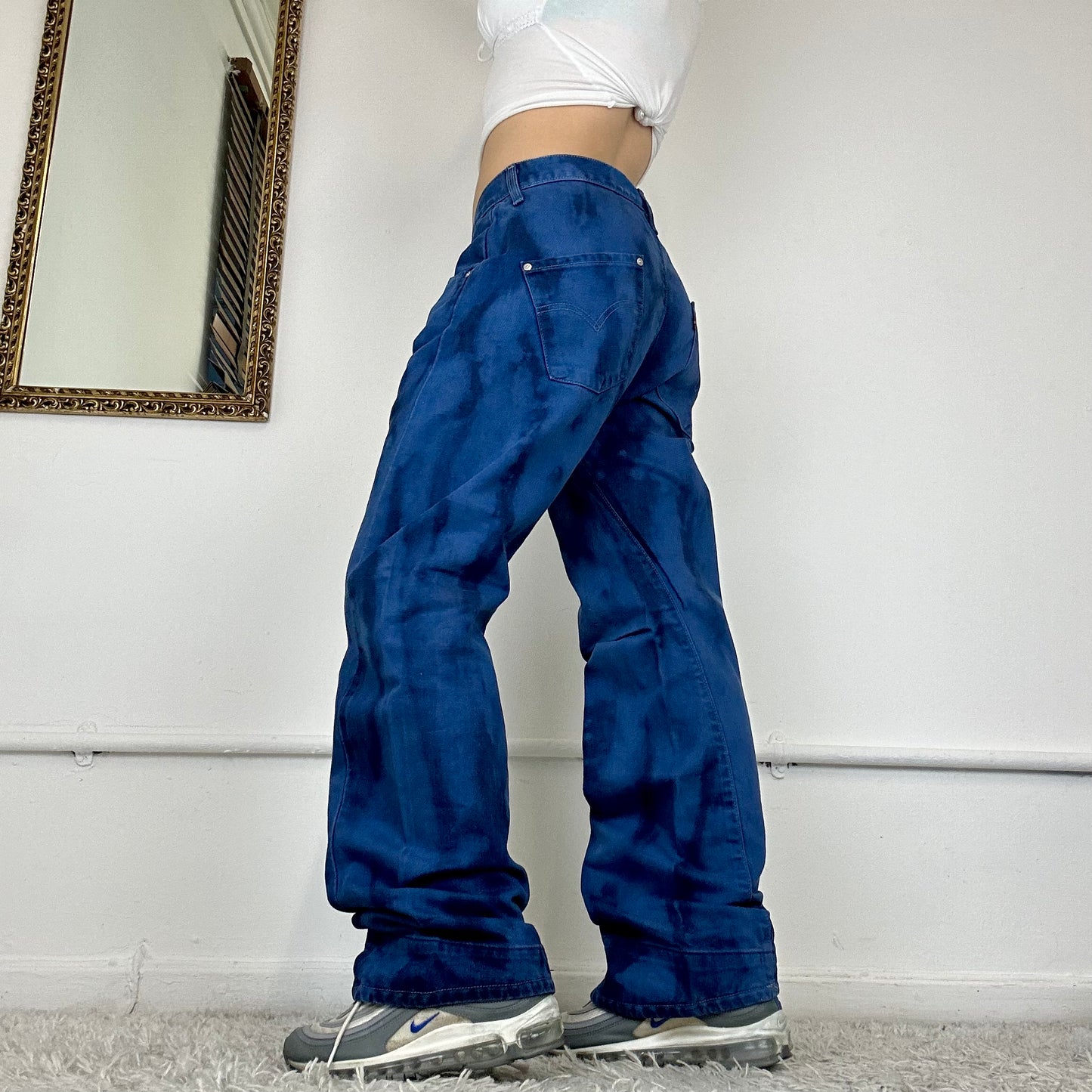 wide leg two tone blue levis jeans