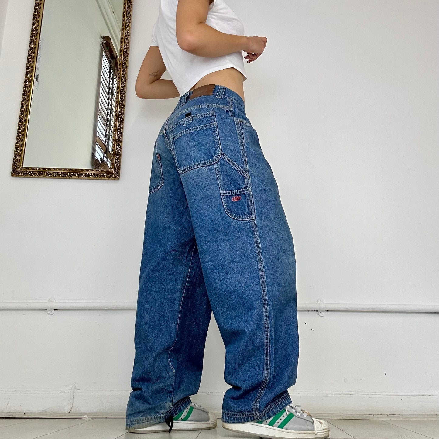 mid wash baggy cargo jeans