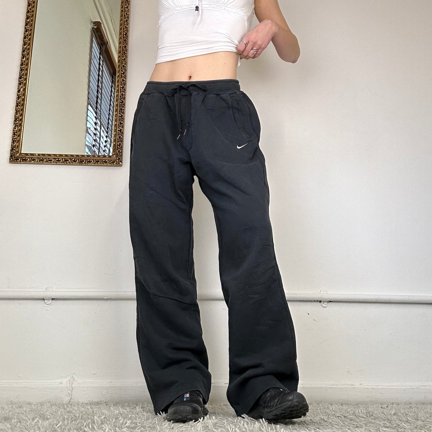 vintage wide leg nike joggers