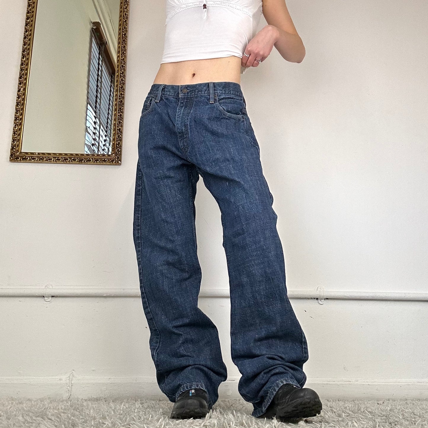 baggy wide leg levi’s