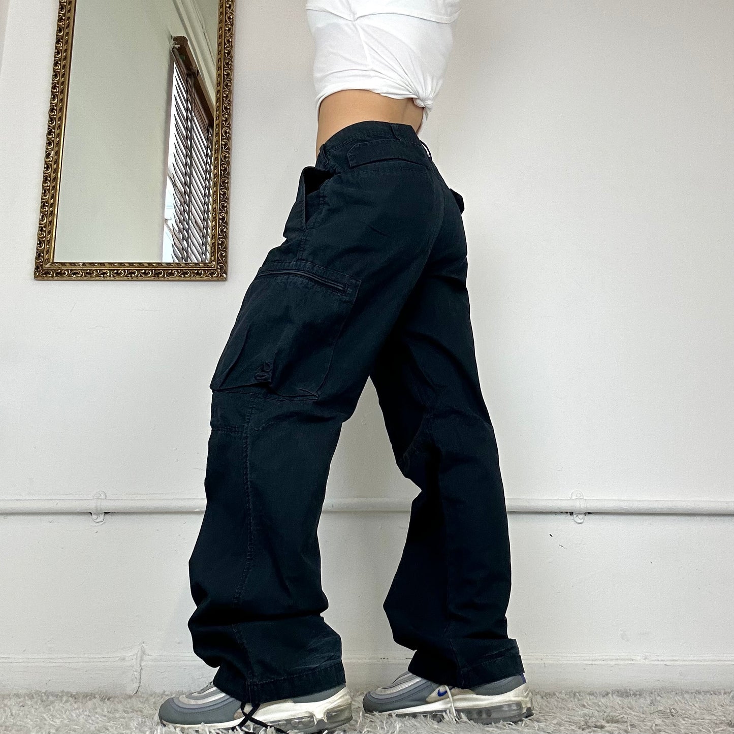 00's wide leg nike cargo trousers