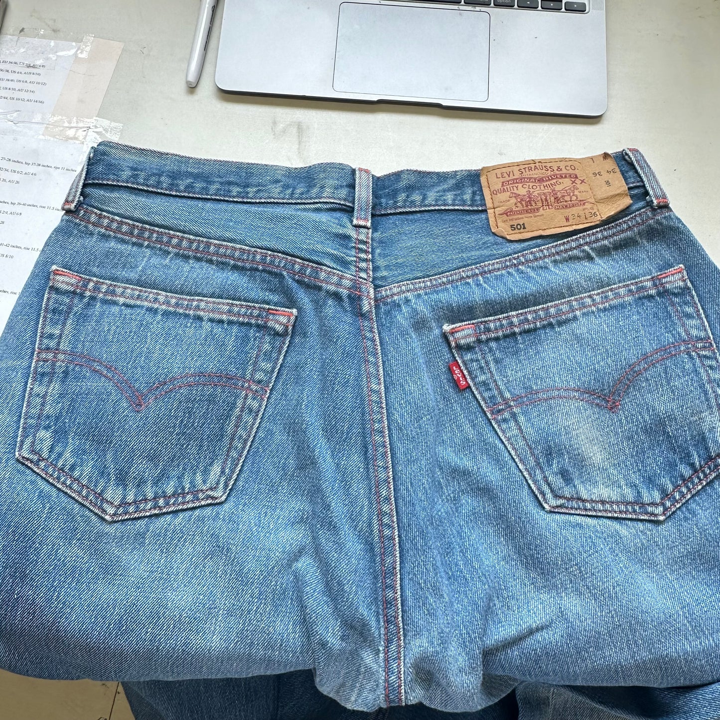 vintage levi's mid wash 501 jeans