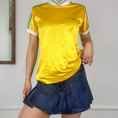 2000's yellow adidas top