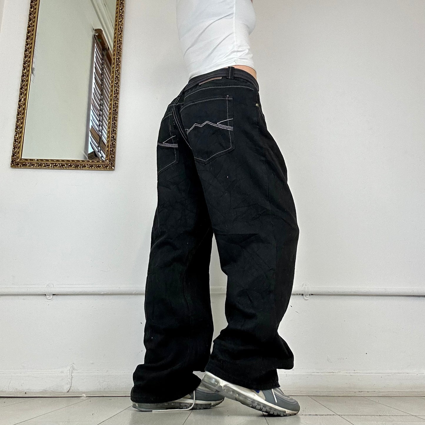 old skool baggy 00’s black jeans