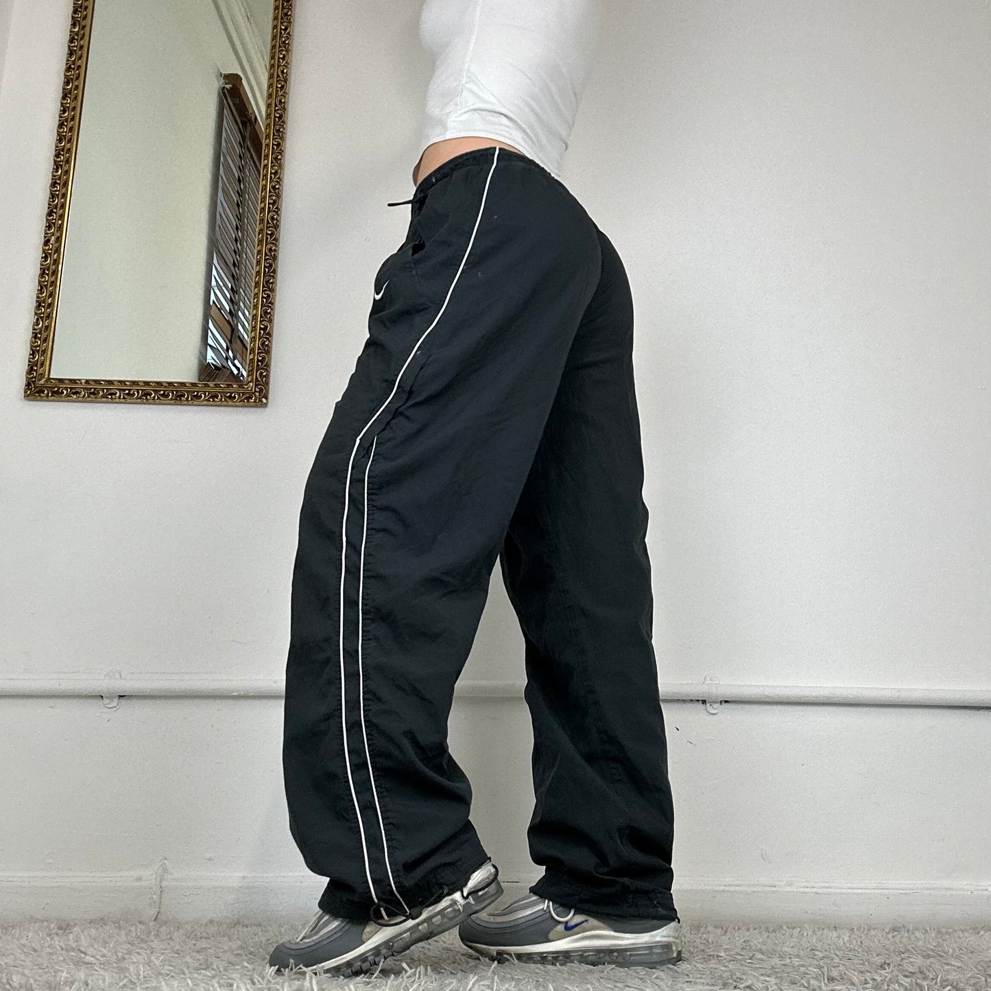 wide leg nike tracksuit bottoms