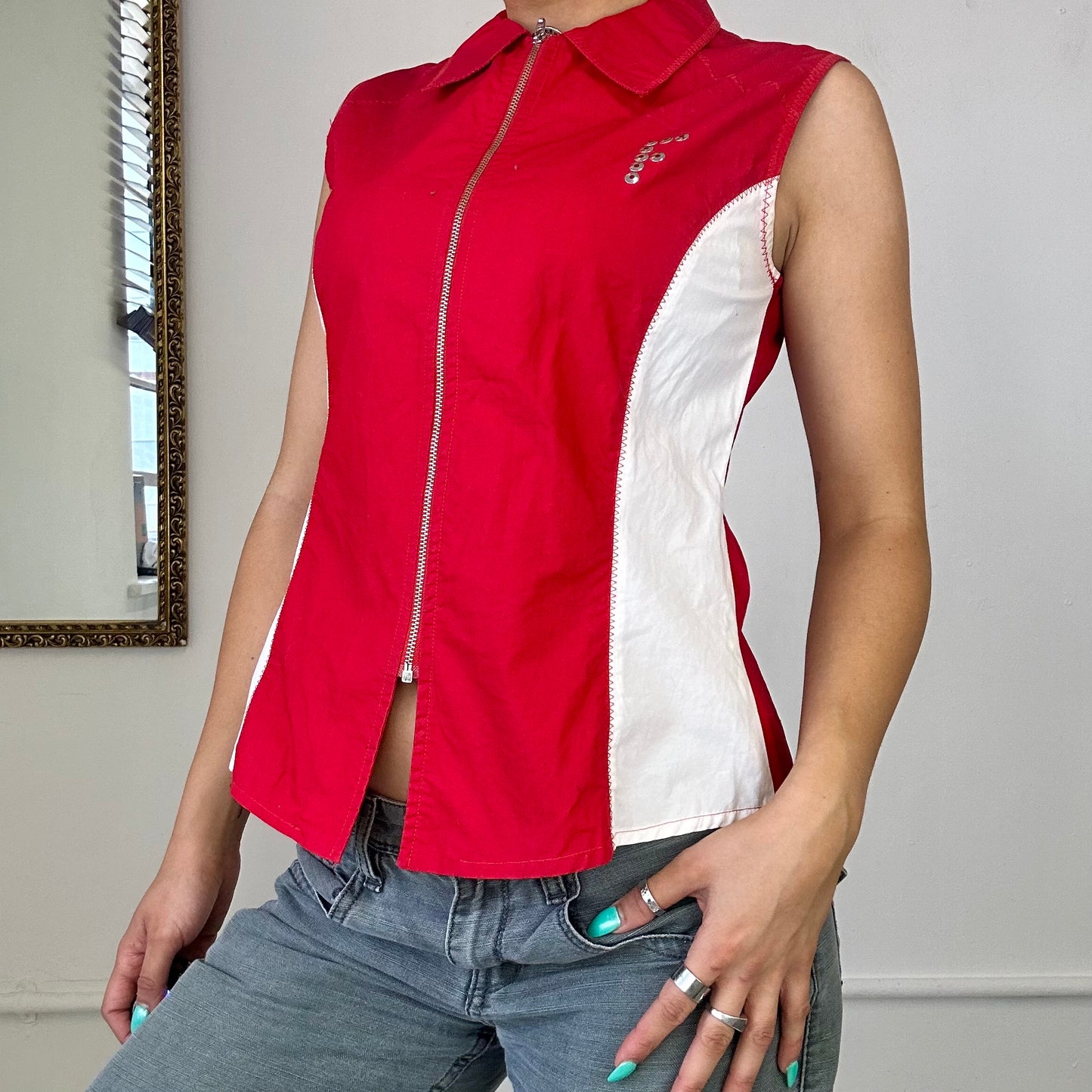 vintage ferre red sleeveless zip up top