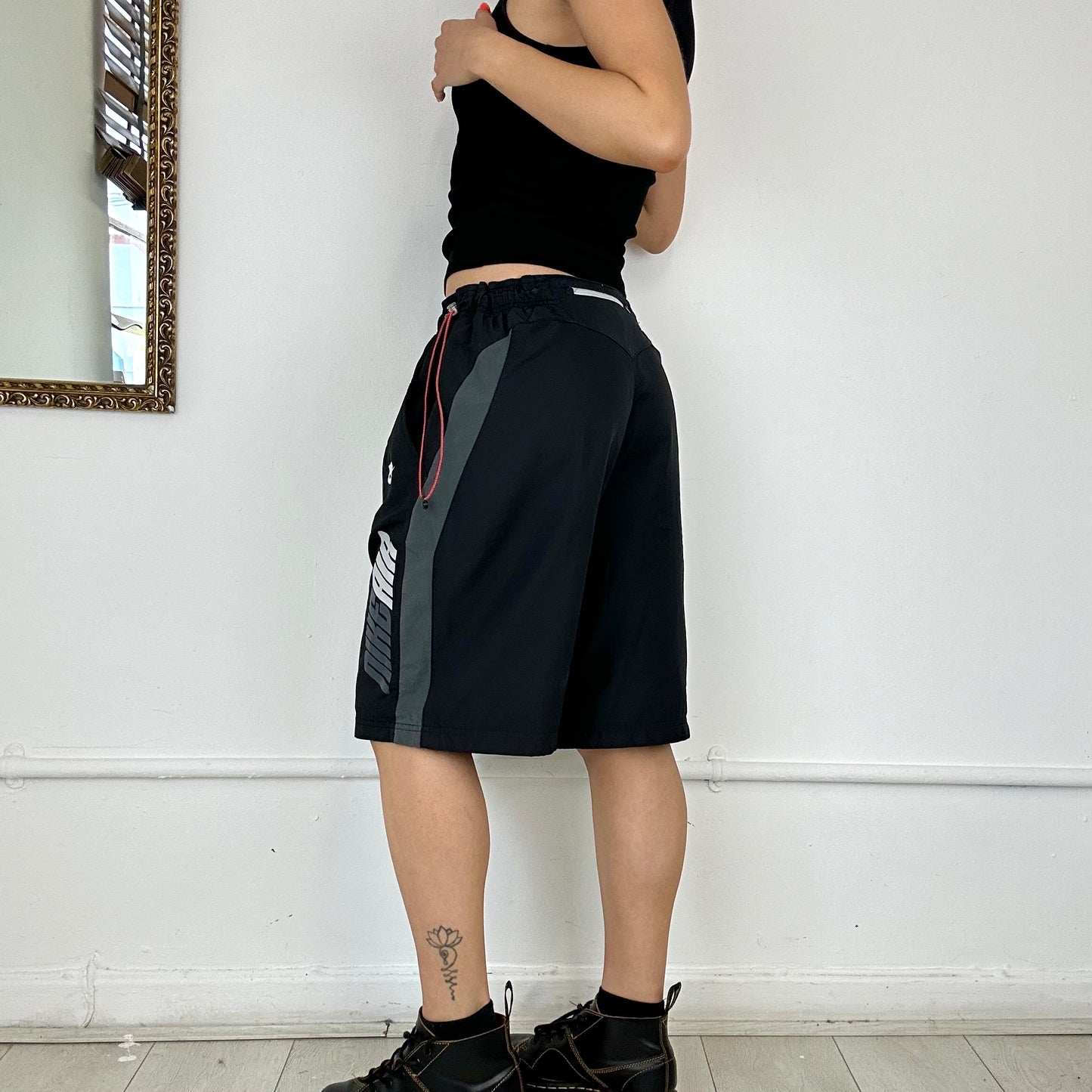 black baggy nike air shorts