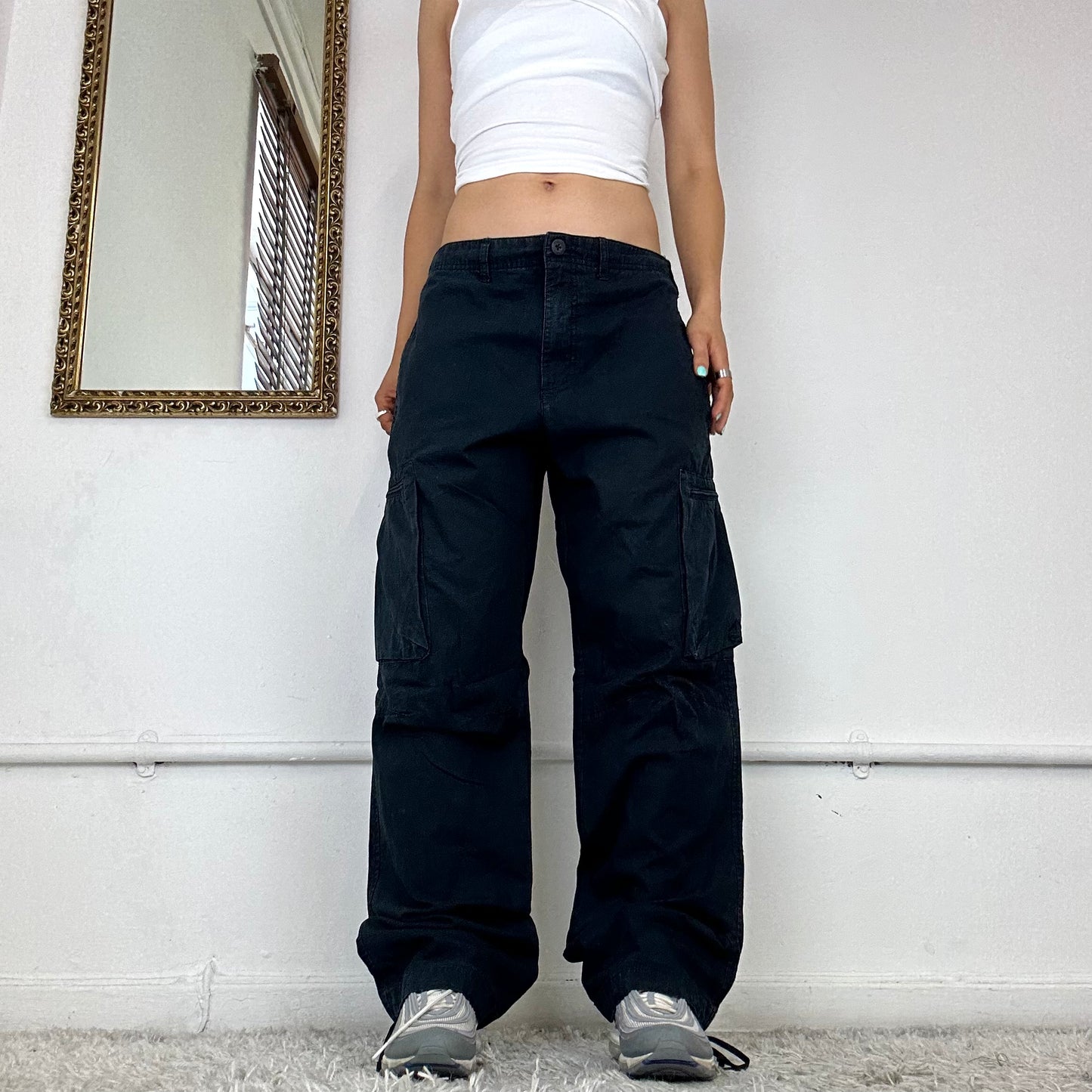 00's wide leg nike cargo trousers