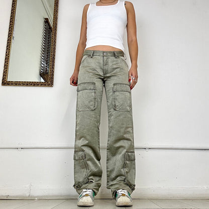 2000's khaki cargo trousers