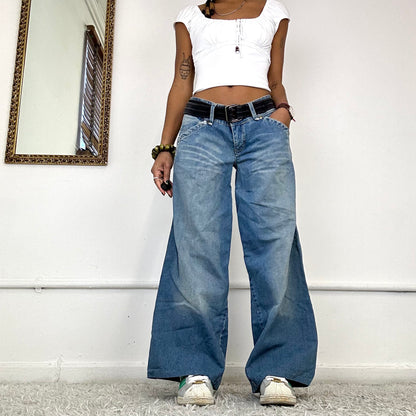 90's wide leg levi's jeans