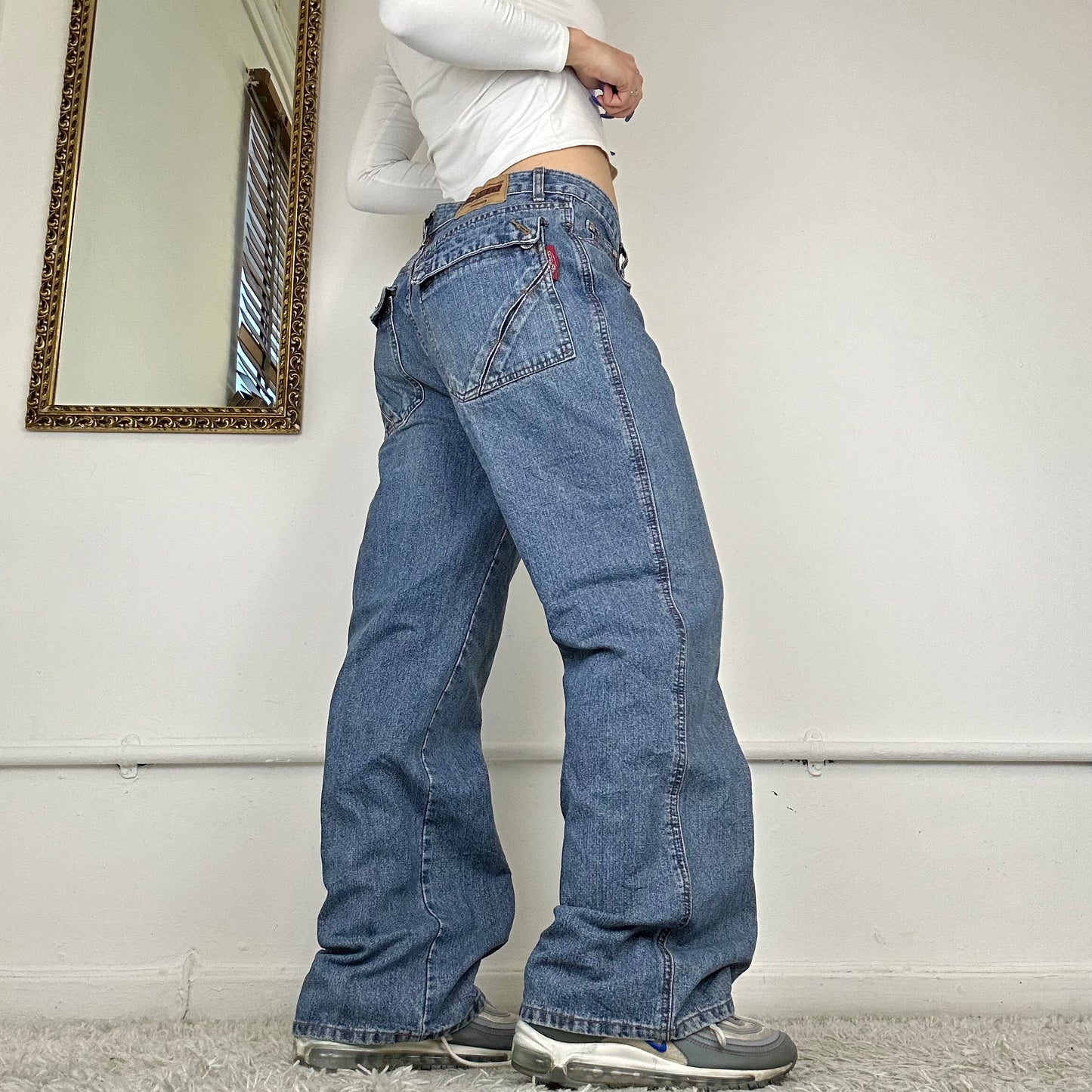 00s baggy jeans